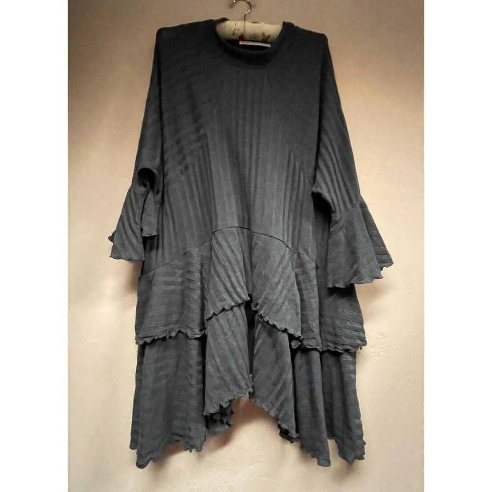 FP Beach Womens Size Large Mock Neck Sweet Rose Tunic Top 3/4 Sleeve Ruffle Gray